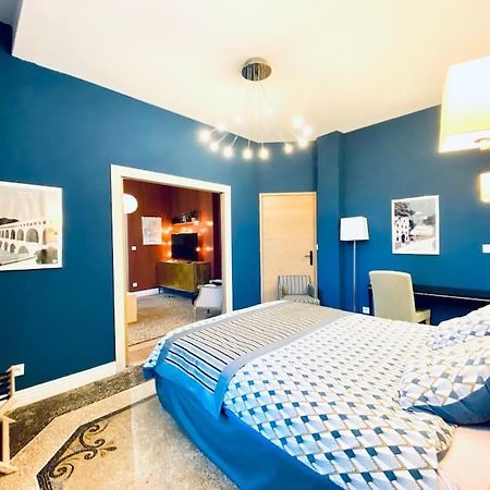 La Suite 2 Pieces Lit Queen Size Entree Privee Нім Екстер'єр фото